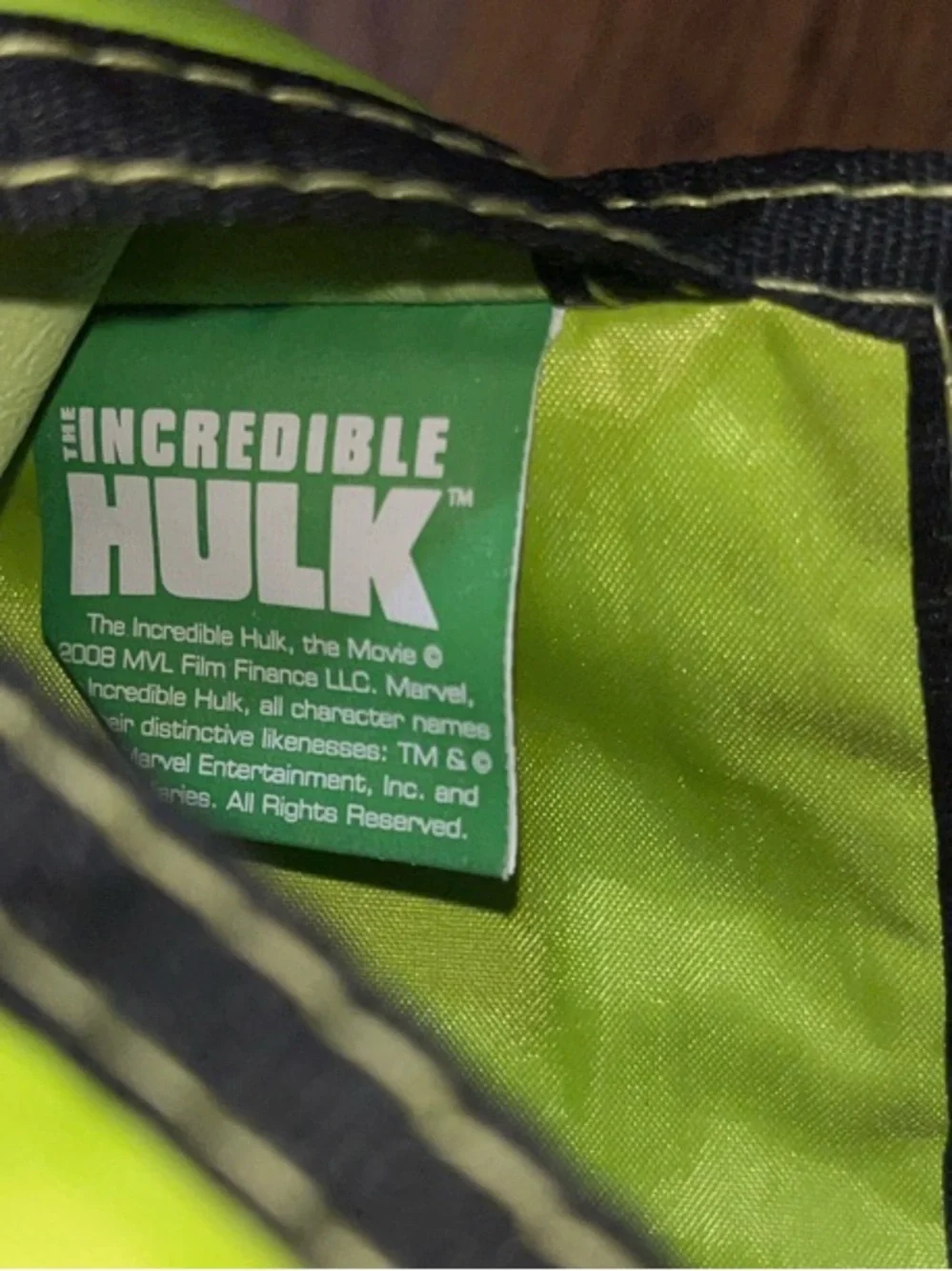 Marvel Incredible Hulk 2008 Retro Graphic Velcro Wallet - Green Black